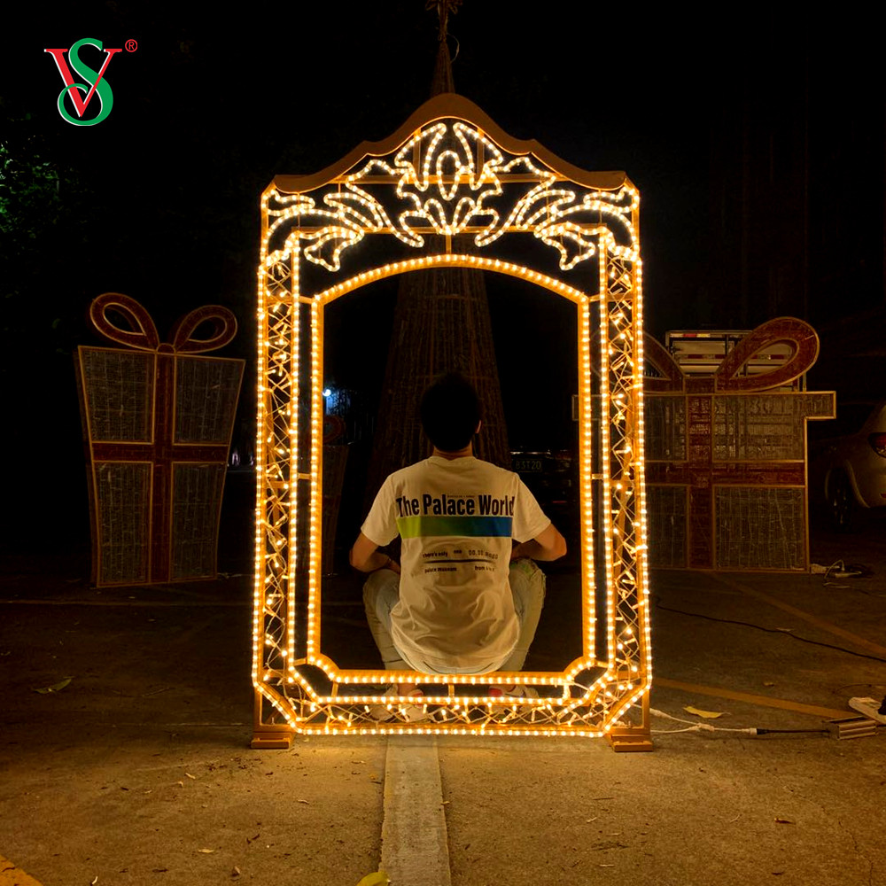 Lumières LED à motif de cadre photo 2D pour la décoration extérieure du festival du nouvel an