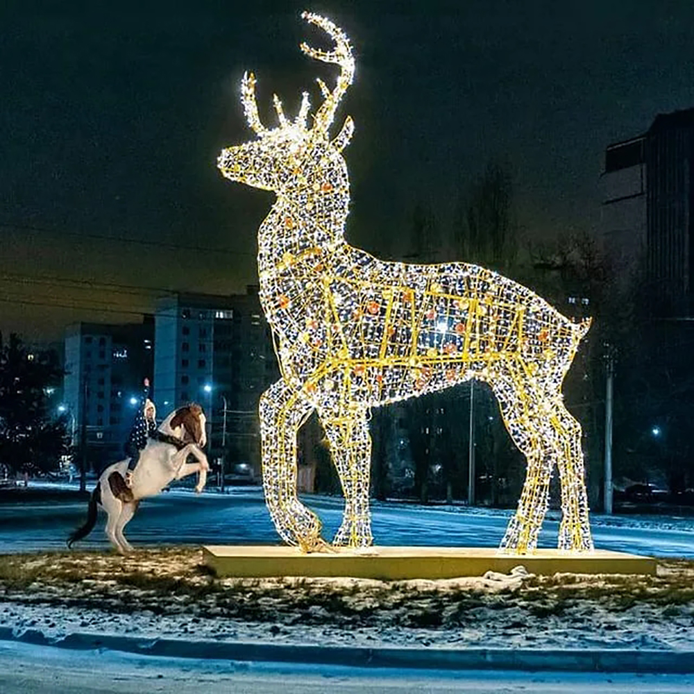 Décoration extérieure de Noël Motif de sculpture 3D Lumière de cerf led animal géant sur mesure
