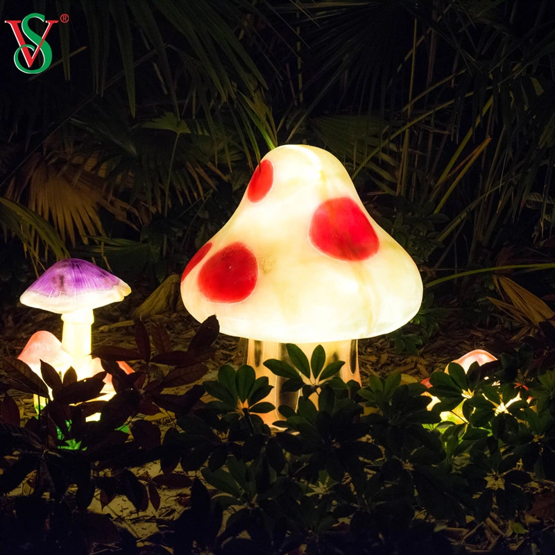 Le champignon de fibre de verre de la résine FRP allume le champignon illuminé par LED pour la décoration extérieure de jardin