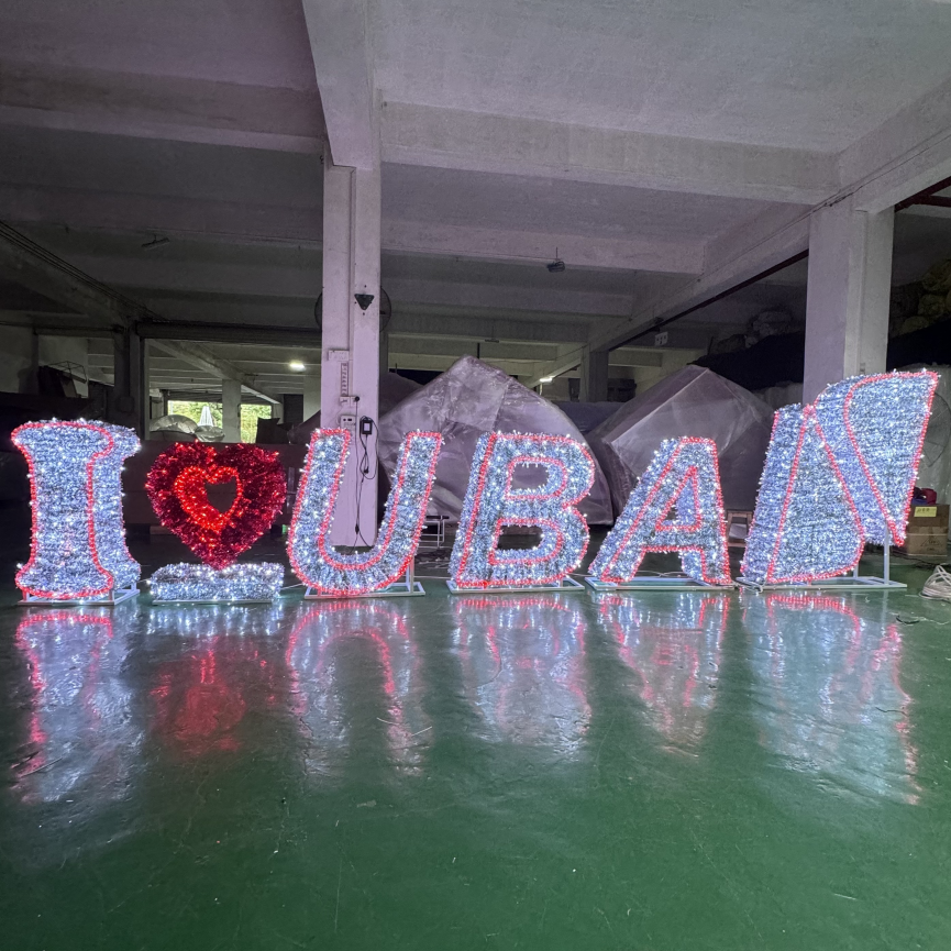 Carte de panneau du Nouvel An Outdoor 3D Sculpture Motif Lights for New Year Decoration