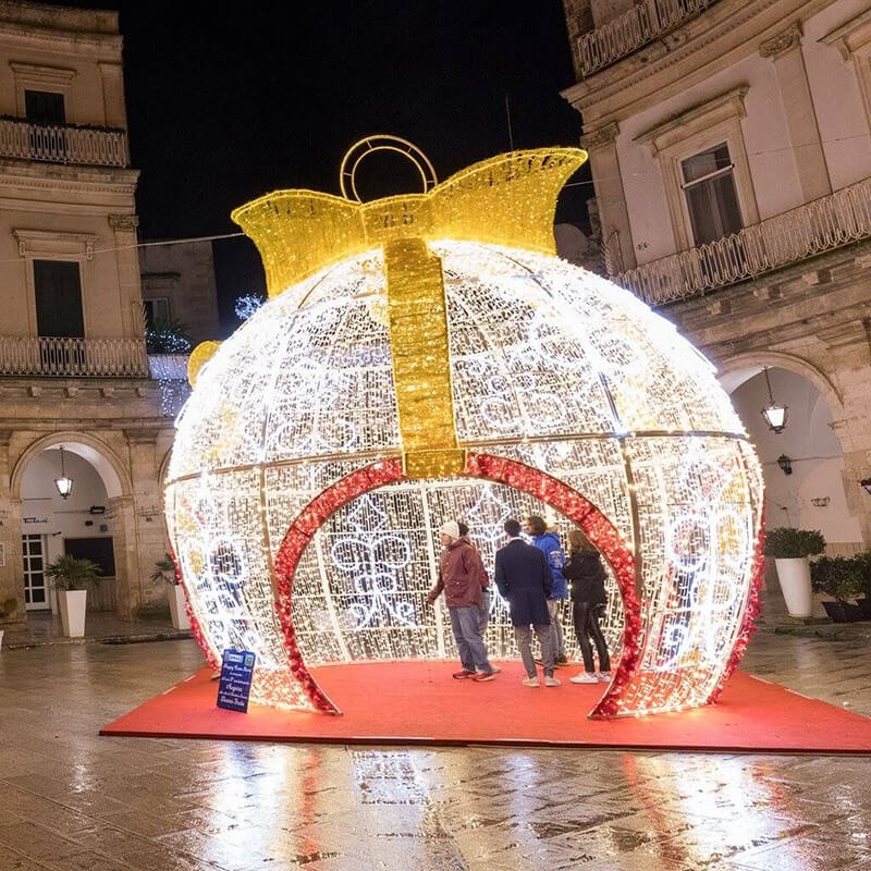 Boule lumineuse géante 3D