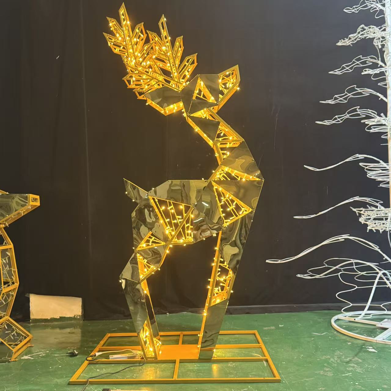 Grand motif de renne à LED 3D, lumière d'extérieur, cerf lumineux décoratif de noël