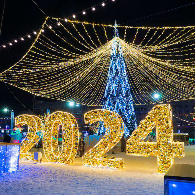 Carte de panneau du Nouvel An Outdoor 3D Sculpture Motif Lights for New Year Decoration