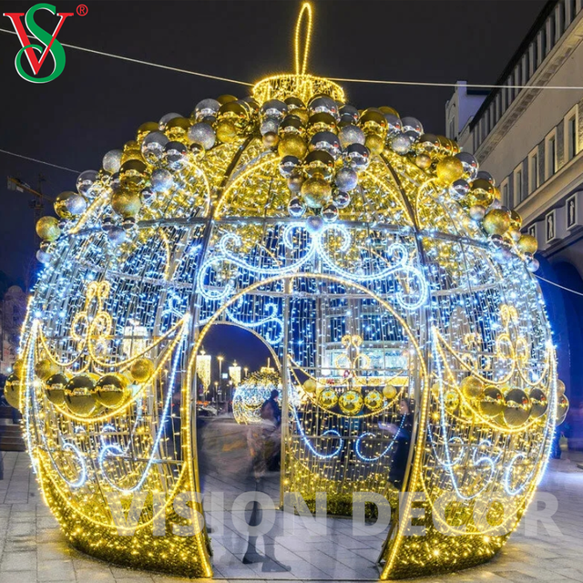 La lumière 3D de boule de guirlande commerciale extérieure a mené la lumière de décoration de motif de Noël de boule d'arc